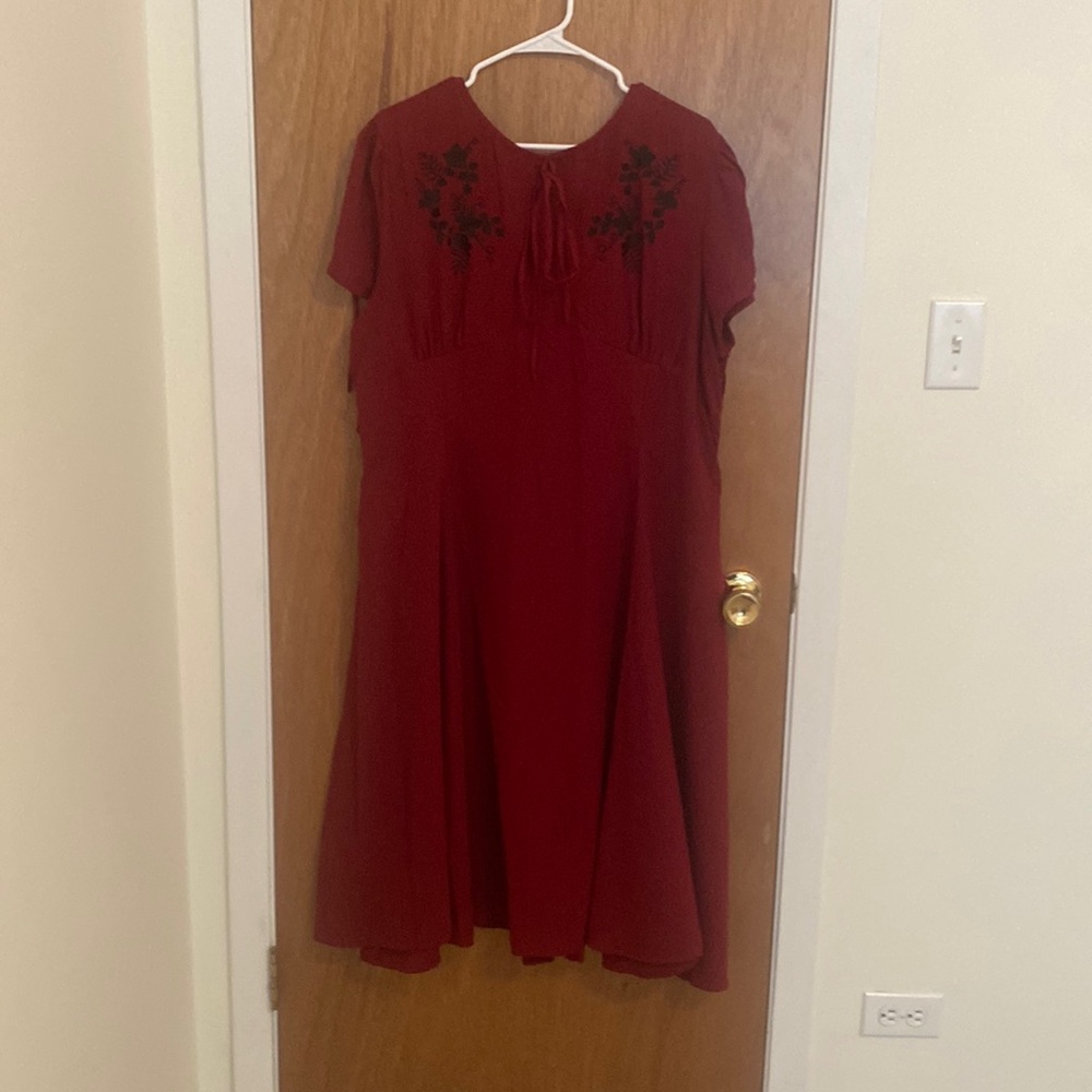 Fun dress with a 40s retro vibe/vintage inspired